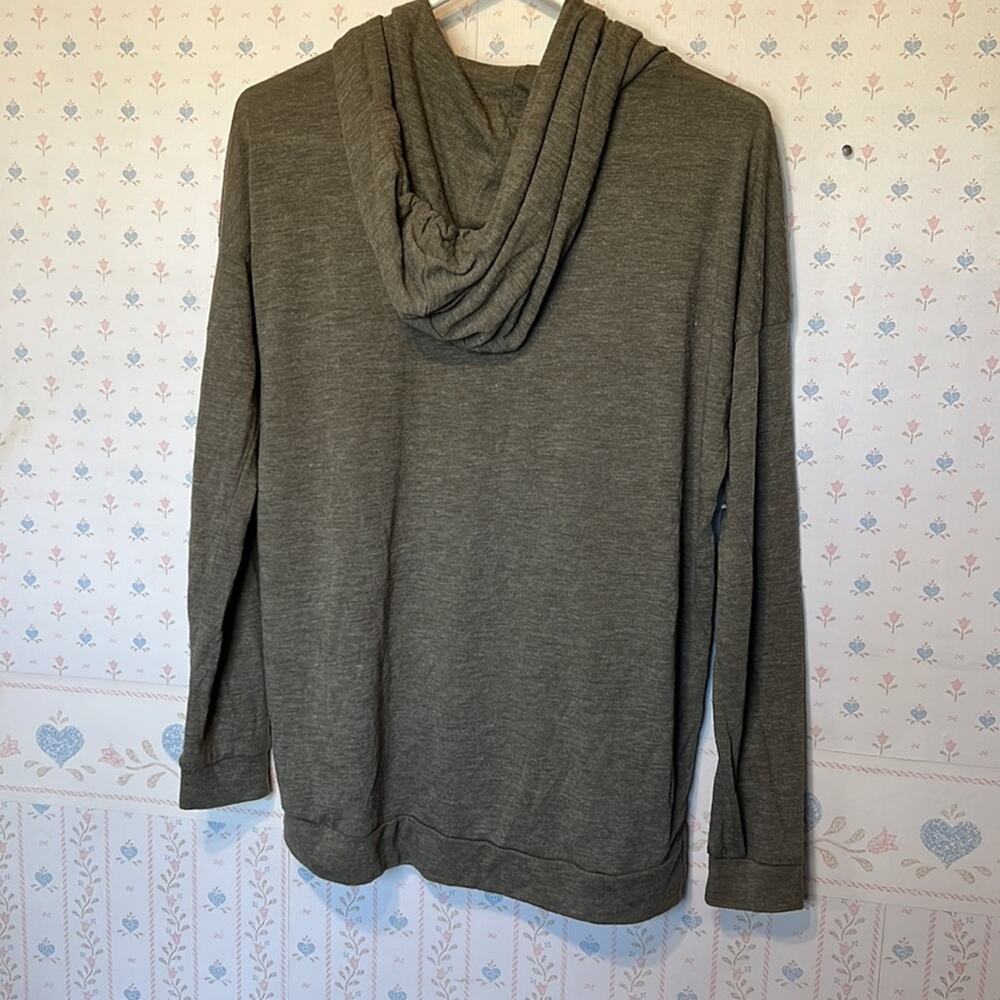 Forever 21 Medium Green Contemporary Lightweight Drawstring Hoodie - Picture 9 of 15